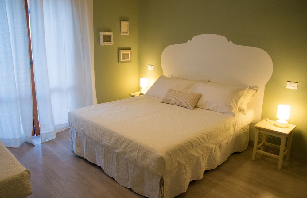 B&B Nannalia Marina Di Carrara Buitenkant foto